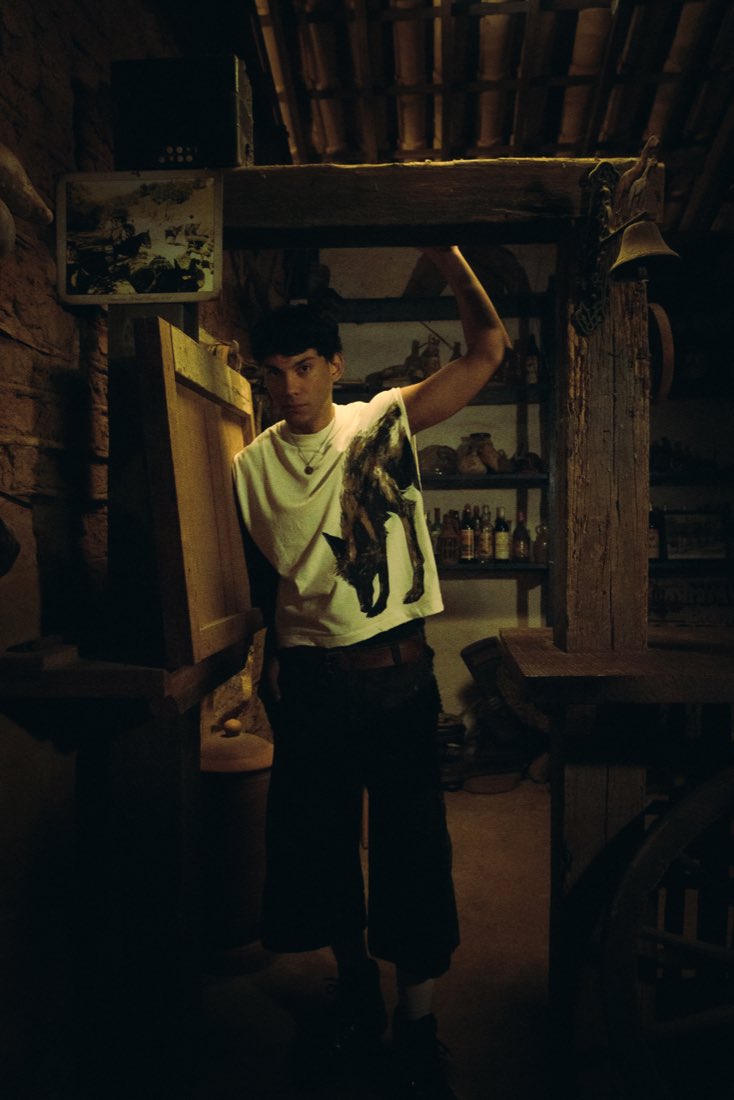 STILLS 3