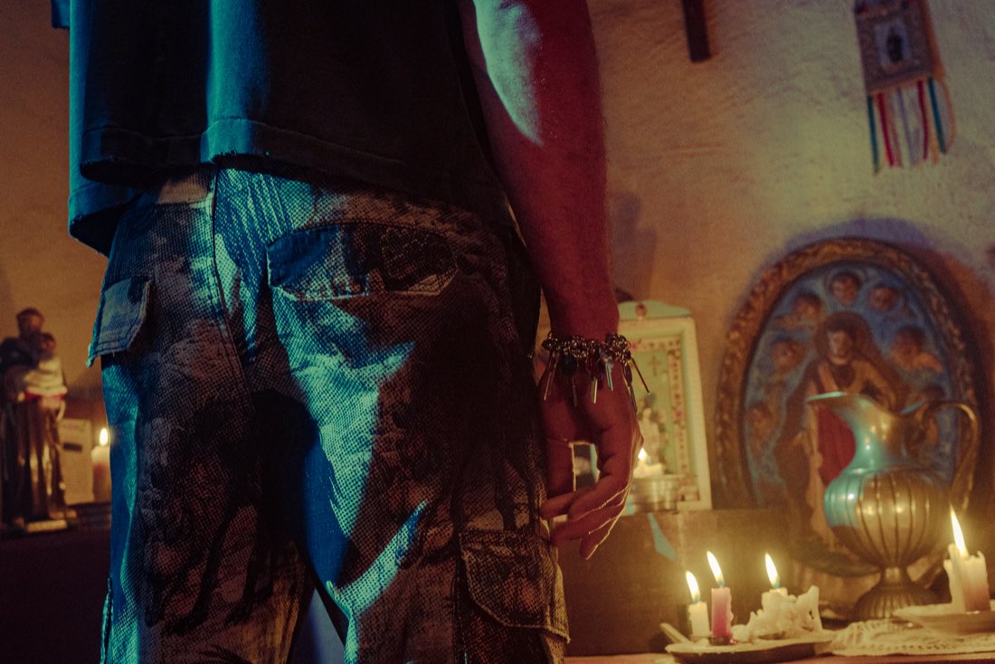 STILLS 6