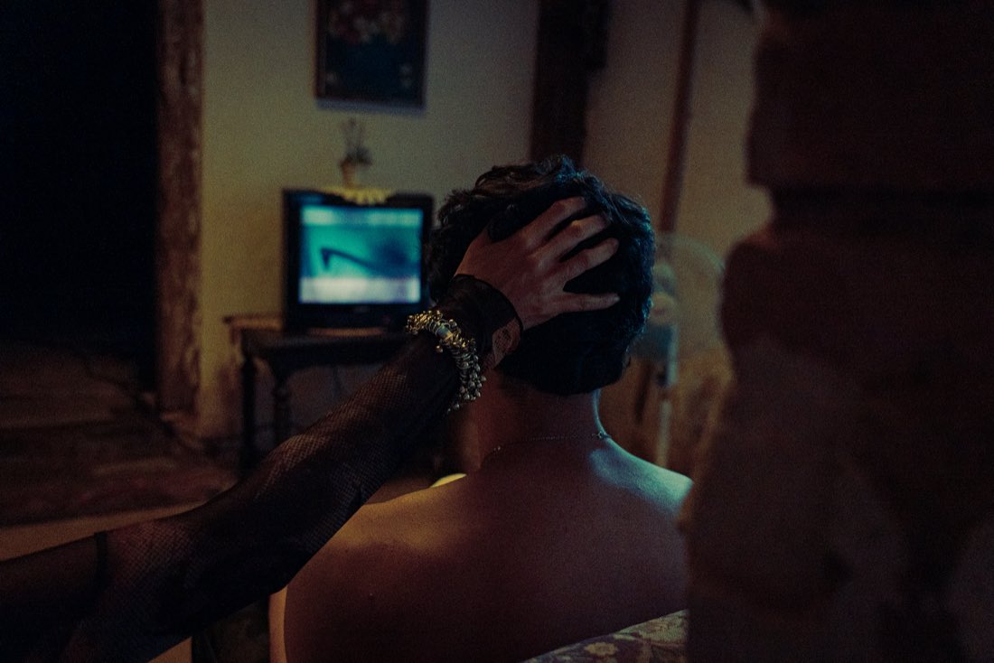 STILLS 4